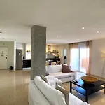 Appartamento Spanish Connection - Marinesco Ii *