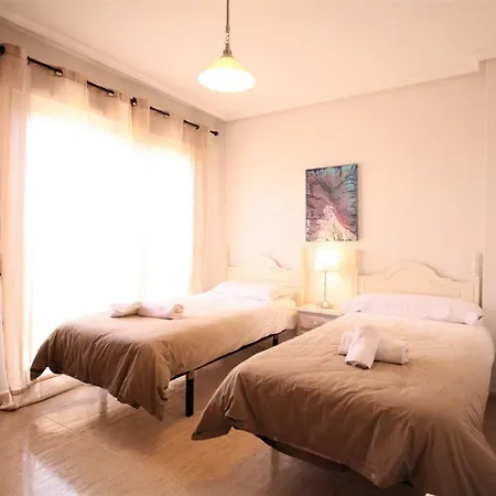 Appartement Spanish Connection - Marinesco Ii