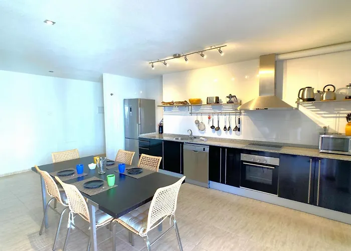 Spanish Connection - Marinesco Ii * ラ・マンガ・デル・マール・メノール